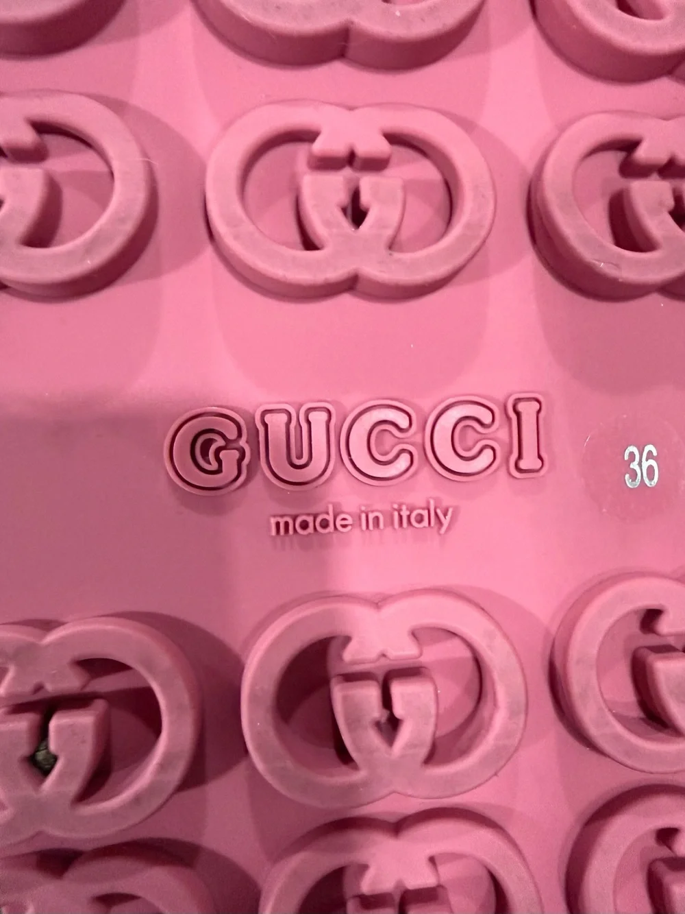 Gucci Pink Glitter GG Platform Slides Sandals I 36 Authentic